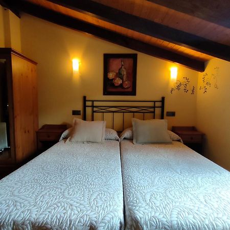 Hotel Dona Gaudiosa Пола-де-Лена Екстер'єр фото