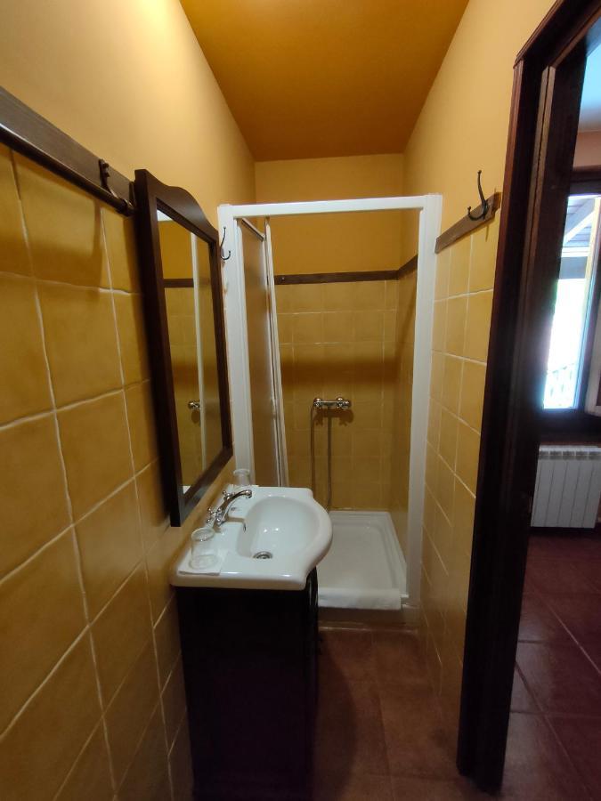 Hotel Dona Gaudiosa Пола-де-Лена Екстер'єр фото