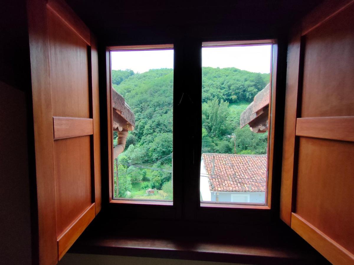 Hotel Dona Gaudiosa Пола-де-Лена Екстер'єр фото
